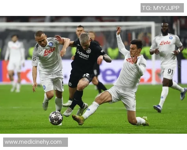 斯图加特新援献助攻，多特蒙德登顶德甲榜首，细节助攻提升进攻效率