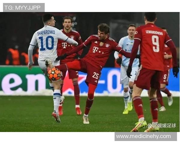 沙尔克04不敌拜仁，德甲战场再次遭遇挫折